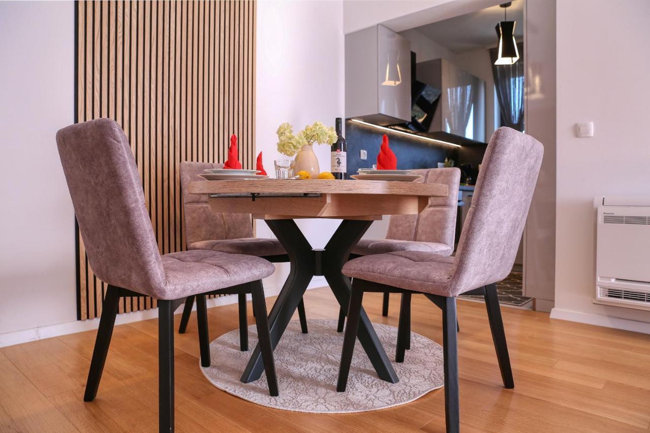 Apartments Perla With Free Parking Zadar Bagian luar foto