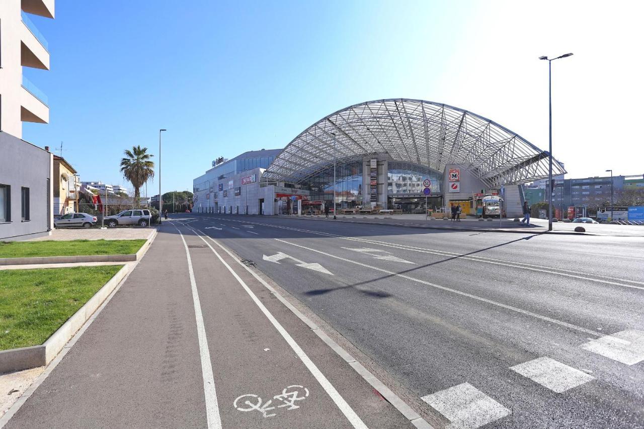 Apartments Perla With Free Parking Zadar Bagian luar foto